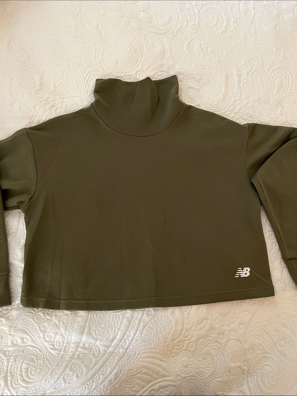 New Balance Olive Turtleneck Cropped Sweatshirt XL Never Worn